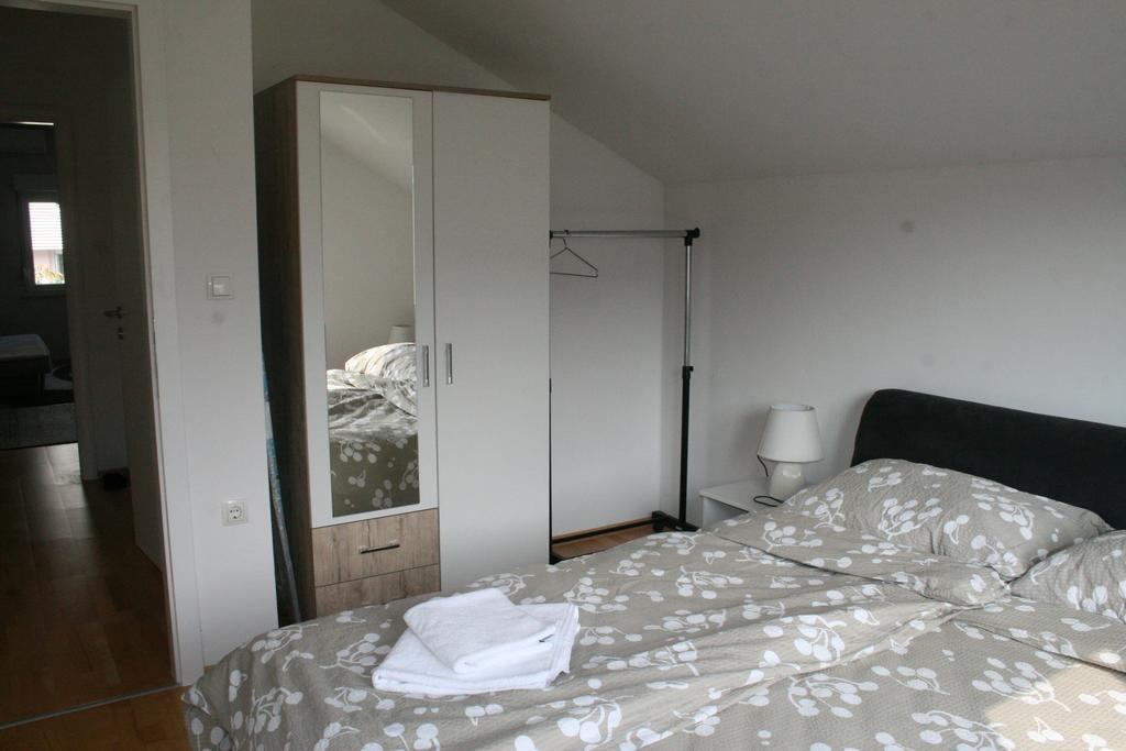 Apartment Beba Mostar Esterno foto